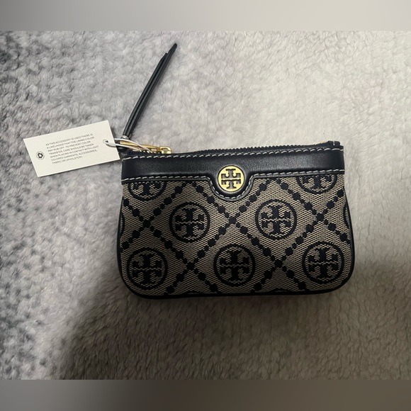 Tory Burch T Monogramed Jacquard Card Case - Picture 6 of 11